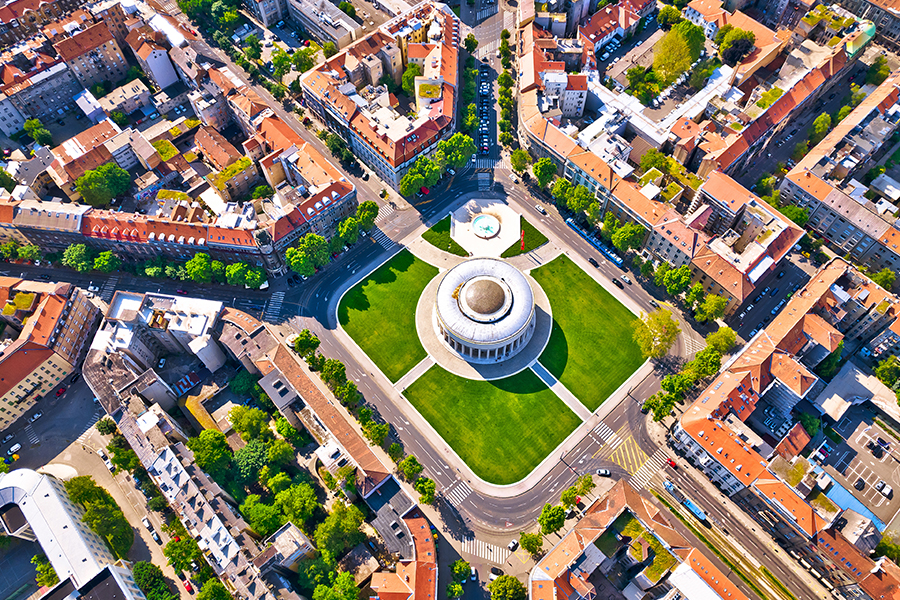 Five “unconventional” European capitals you must see