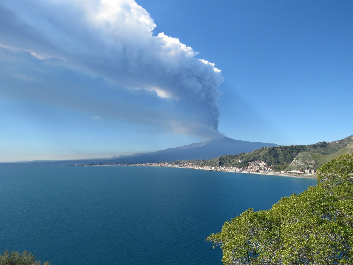 September in Sicily: from Taormina to Enna