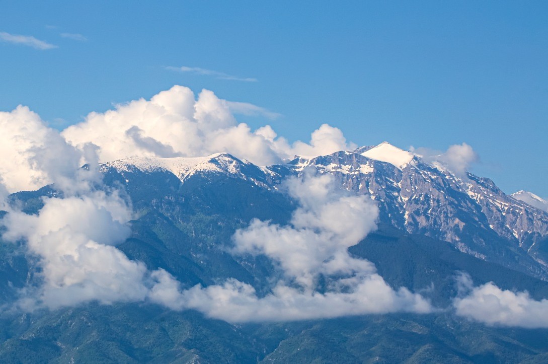 May holidays on the Mount of the Gods
