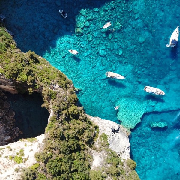 Vacanze ad Antipaxos: immergiti nella Grecia “pura”