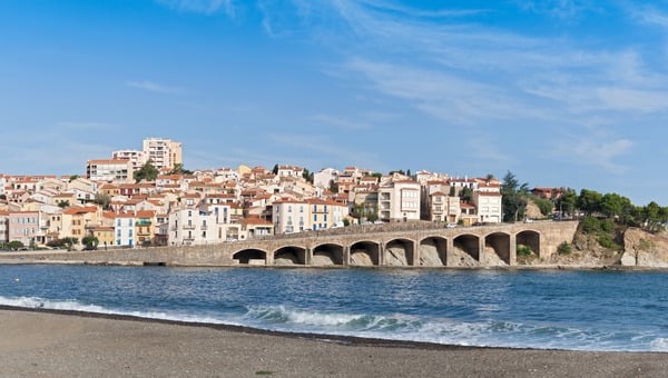 Cerbère : la plage qui relie la France et l&rsquo;Espagne