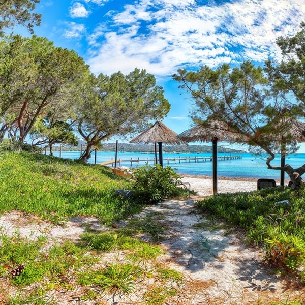 Santa Giulia: le joyau turquoise de la Corse