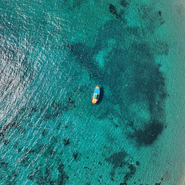 Schinoussa: un triangle vert au cœur de la mer Égée