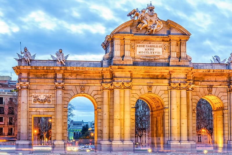 Guide to Madrid’s main airport and stations