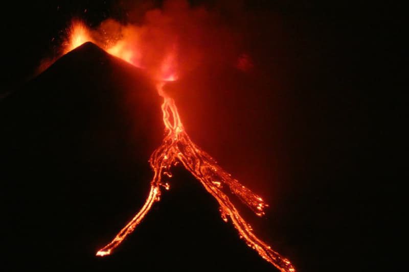 Islandia y sus volcanes: un viaje «caliente» para todos