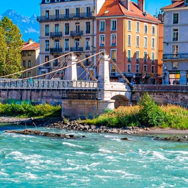 Grenoble Flughafentransfers (GNB)