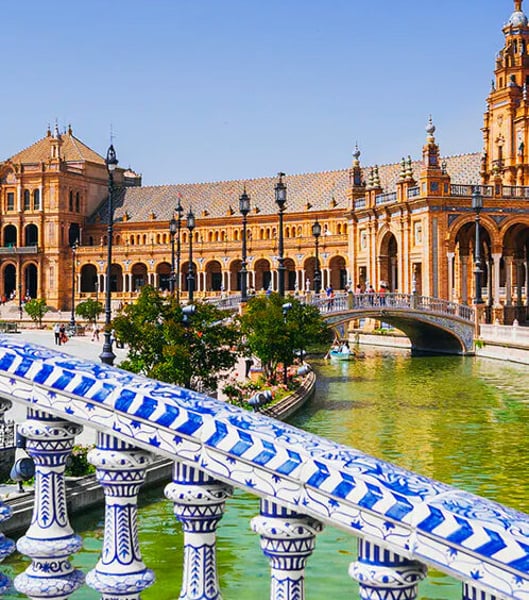 Private transportation services in Seville