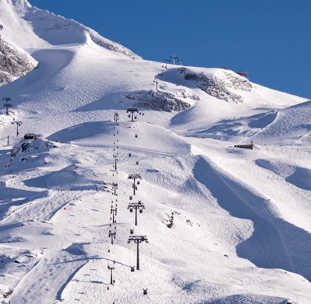 Private Transportation Services in Hintertux (Austria)
