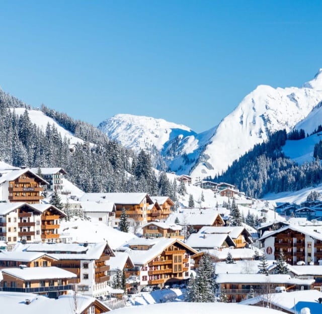 Private Transportation Services in Mayrhofen (Austria)