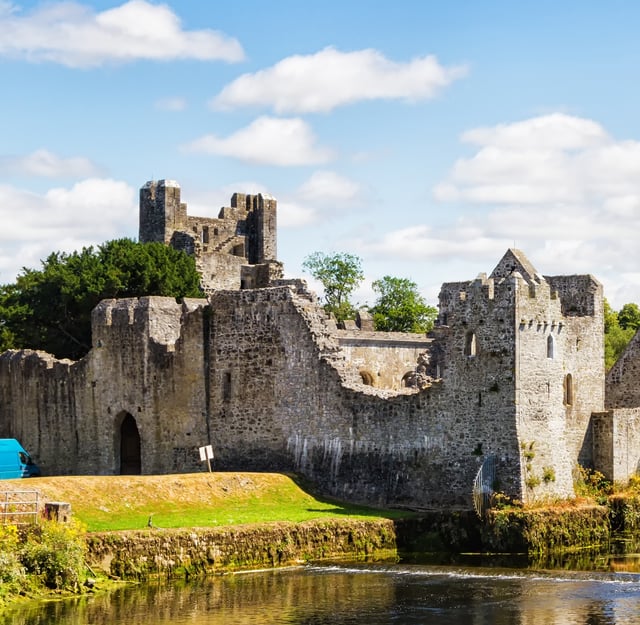 Private Transportation Services in Adare