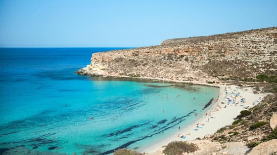 A walk in the “heart” of Lampedusa