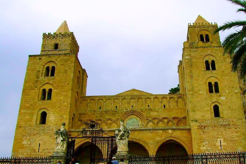 Cefalù: try a wonderful Arabian holiday in Sicily