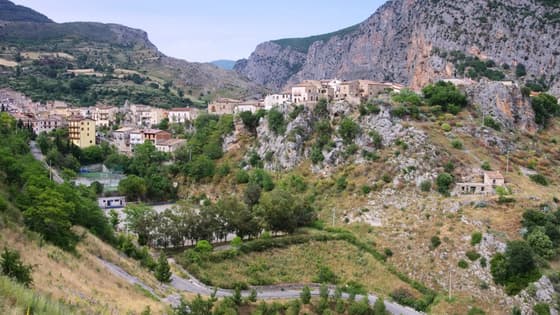 Albanischer Urlaub in Italien: die Arbëreshë-Orte